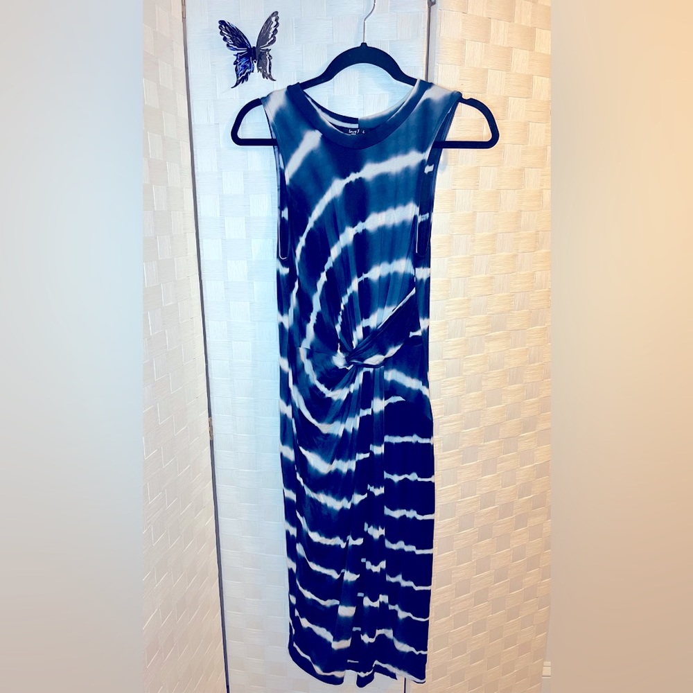 💙✌️love J- Blue and White Tie Dye Dress-Size Large